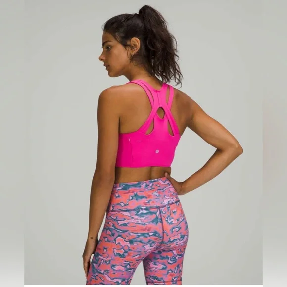 SIZE 6 Lululemon Stash It Bra *Medium Support, B/C Cup SONIC PINK
